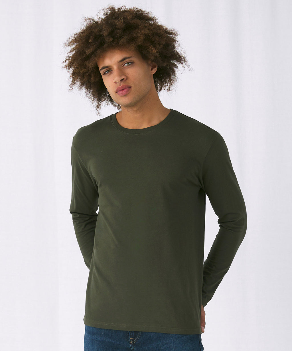 B&C #E150 long sleeve — lifestyle
