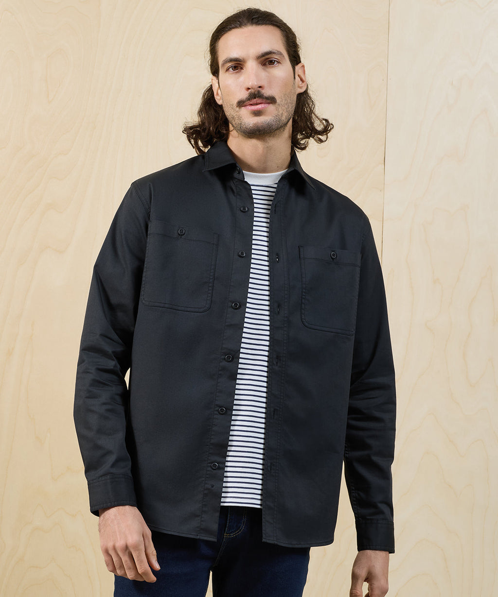 ‘Utility 2.0’ service shirt — lifestyle