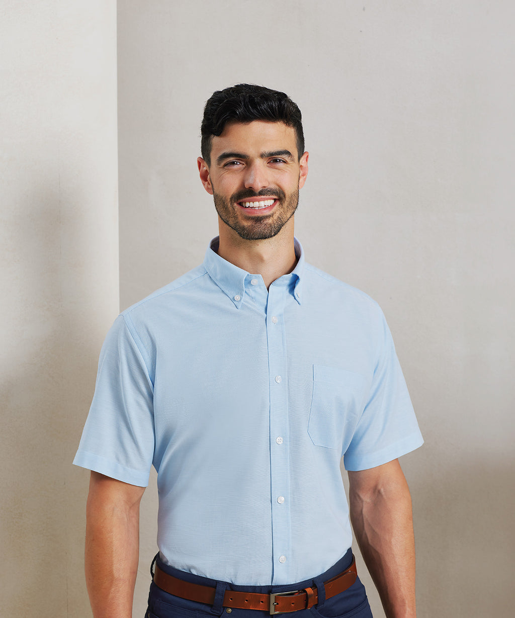 Signature Oxford short sleeve shirt — lifestyle