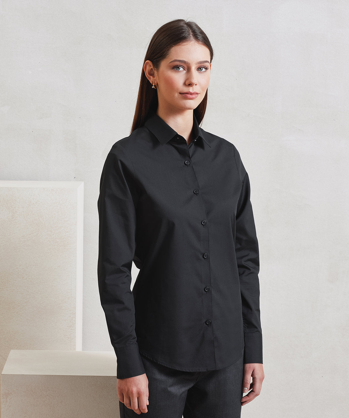 Women’s long sleeve ‘Recyclight’ poplin shirt — lifestyle