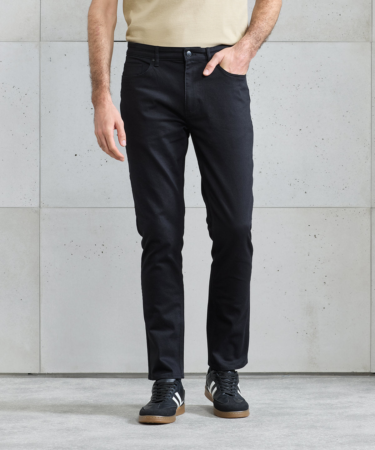 Workready straight-leg jeans — lifestyle