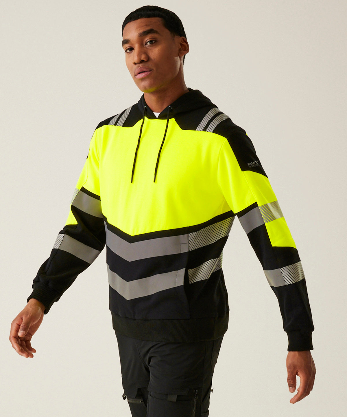 Official Regatta High Visibility RG479 2026 lifestyle photograph