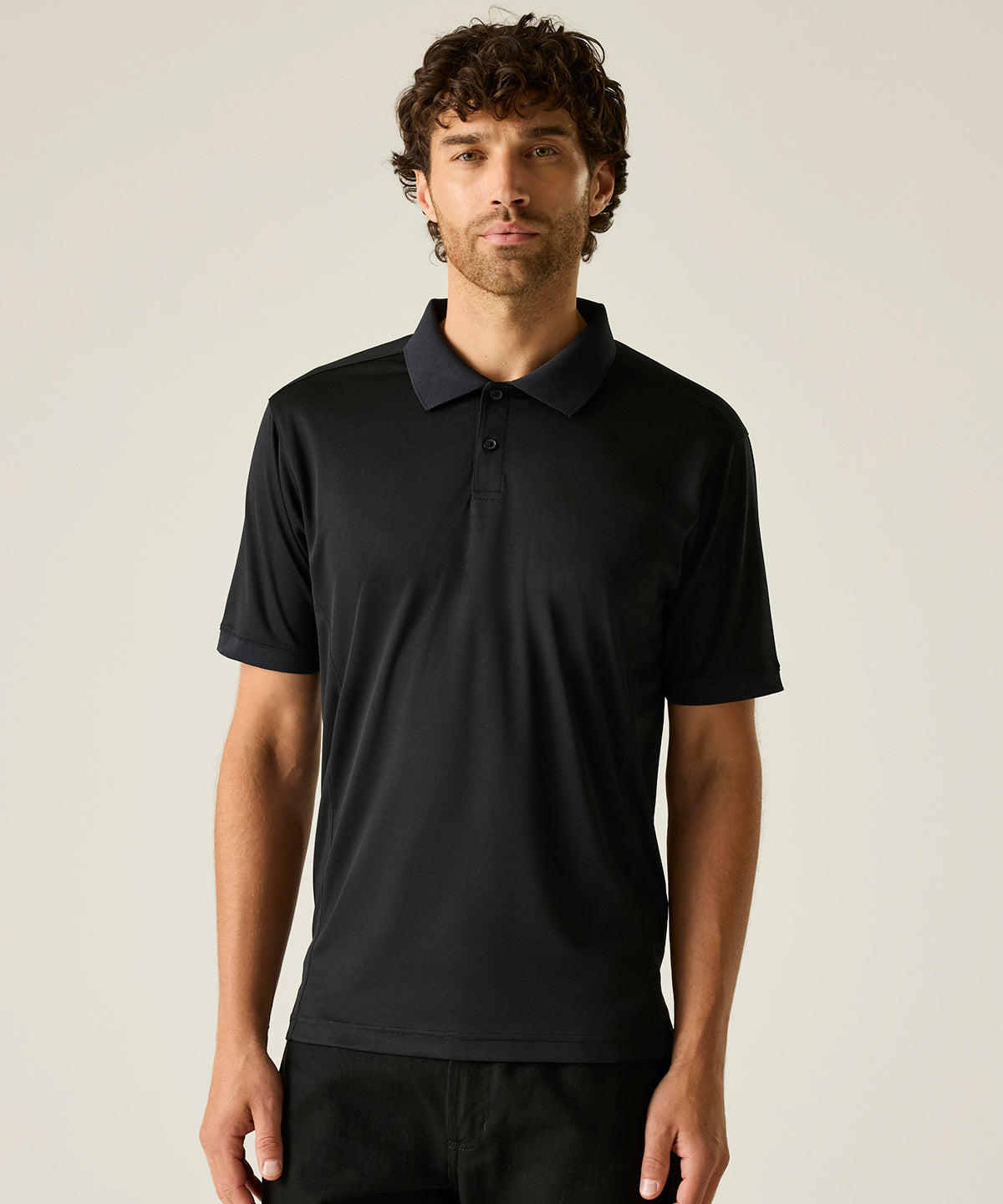 Recycle.me piqué polo shirt — lifestyle