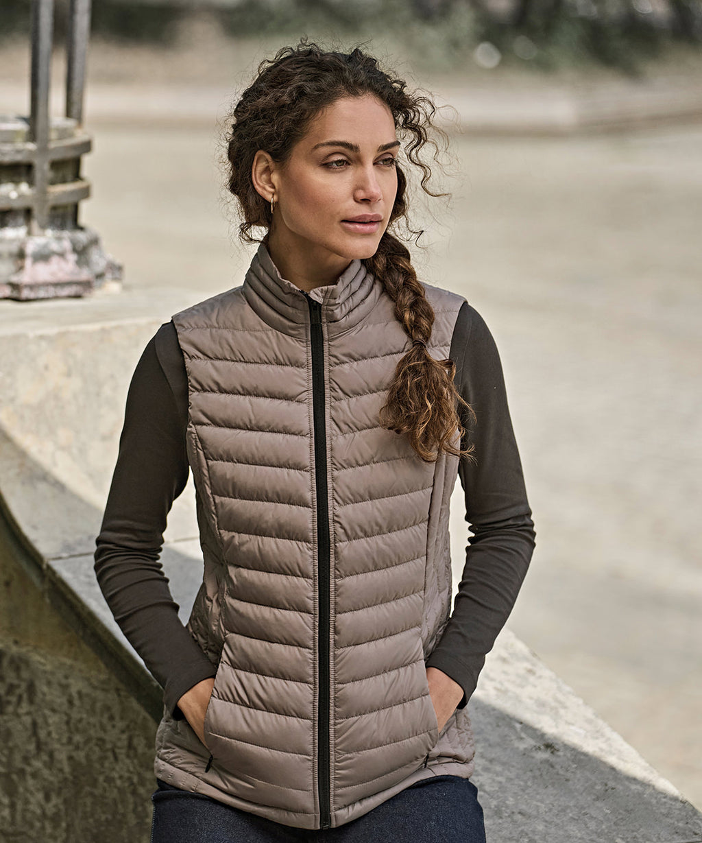 Women’s Zepelin bodywarmer (9633) — lifestyle