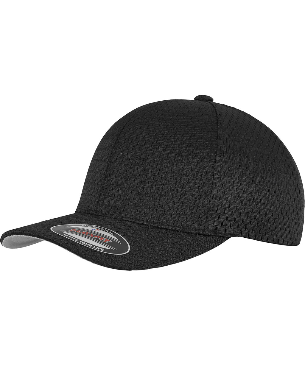 Flexfit athletic mesh (6777) — lifestyle