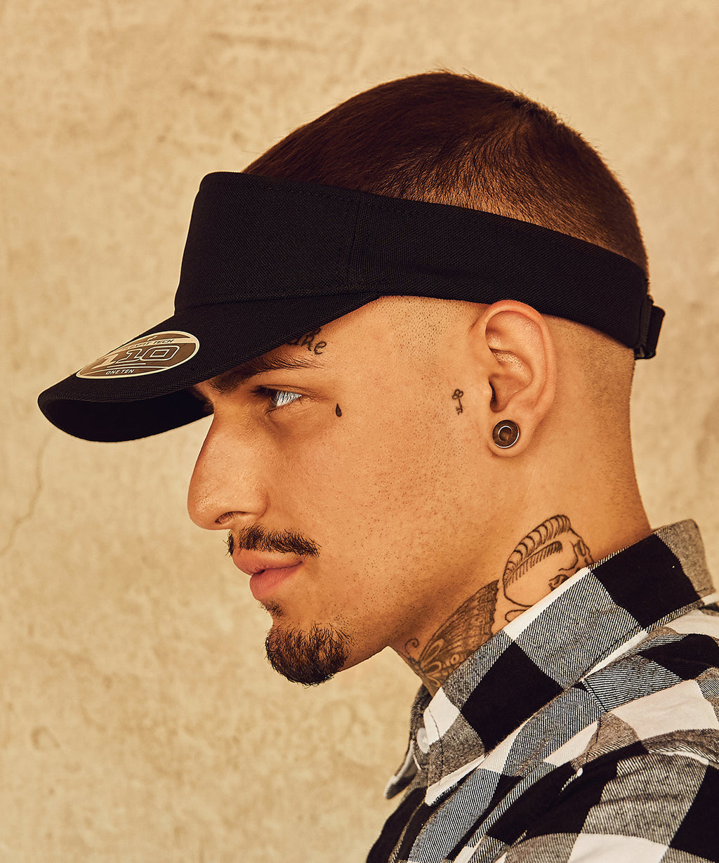 110 visor (8110) — lifestyle
